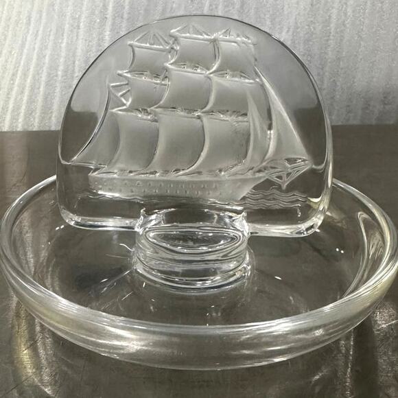 Lalique France Signed Clear Crystal Caravelle Clipper Ship Jewelry Trinket Dish - Picture 3 of 6